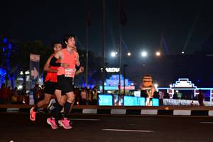 BIB: 264
                            <button type="button" onclick="openModal(15063794)" class="btn btn-primary btn-sm float-right btn-popup" data-toggle="modal" data-target=".modal-high-quality">
                        <i class="fas fa-shopping-cart"></i> Add to Cart
                    </button>
                                            <button type="button" onclick="isThisMe(15063794, true)" class="btn btn-success btn-sm float-right btn-popup btn-isme hidden" data-toggle="tooltip" data-placement="bottom" title="นี่คือรูปของคุณใช่ไหม คลิกที่นี่เพื่อเอาเข้าอัลบั้ม">
                        <i class="fas fa-plus"></i> Add to album
                    </button>
                    <button type="button" onclick="isThisMe(15063794, false)" class="btn btn-warning btn-sm float-right btn-popup btn-isnotme hidden">
                        <i class="fas fa-ban"></i> Remove from album
                    </button>